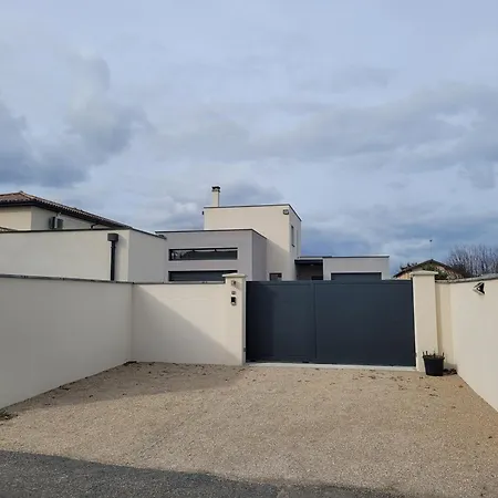 L'escapade, A 5 Minutes De L'a6 Apartmán